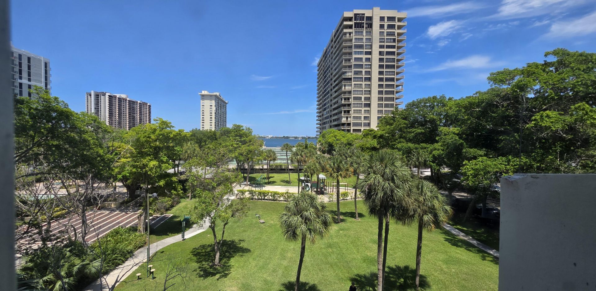 11111 Biscayne Boulevard, Unit Tower 2 -, Miami, FL 33181 Photo