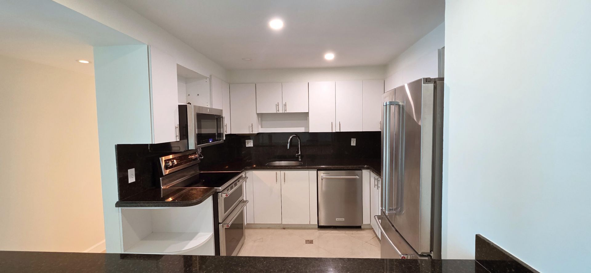 11111 Biscayne Boulevard, Unit Tower 2 -, Miami, FL 33181 Photo