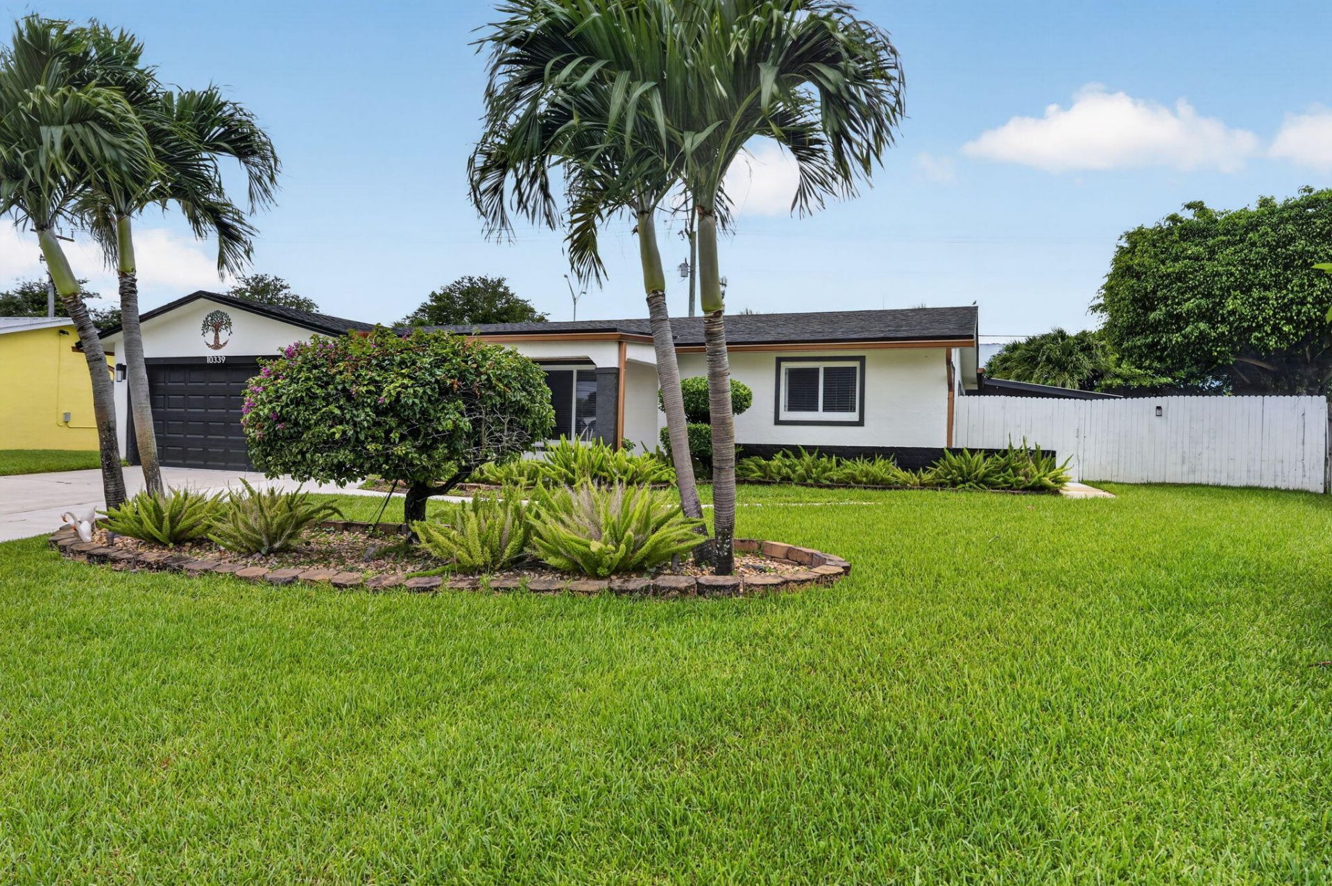 10339 Daphne Avenue, Palm Beach Gardens, FL 33410 Photo