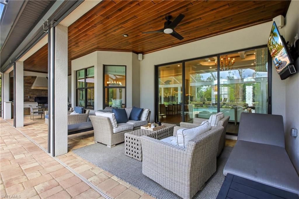 9911 Corso Bello Dr, Naples, FL 34113 Photo