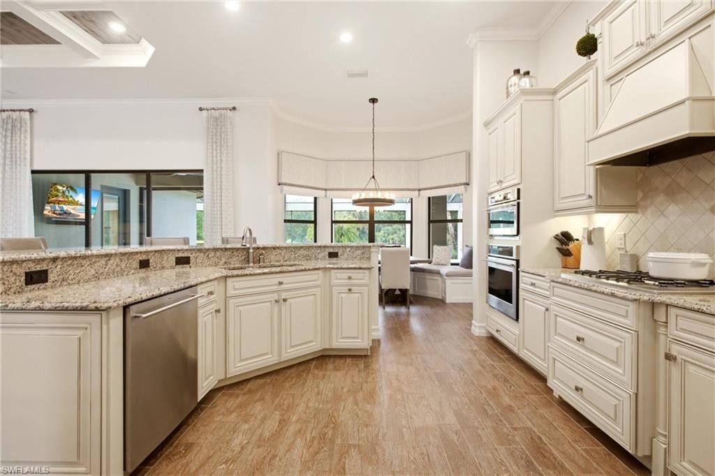 9911 Corso Bello Dr, Naples, FL 34113 Photo