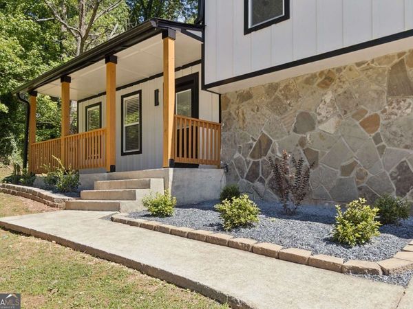 708 Greenhedge Drive, Stone Mountain, GA 30088