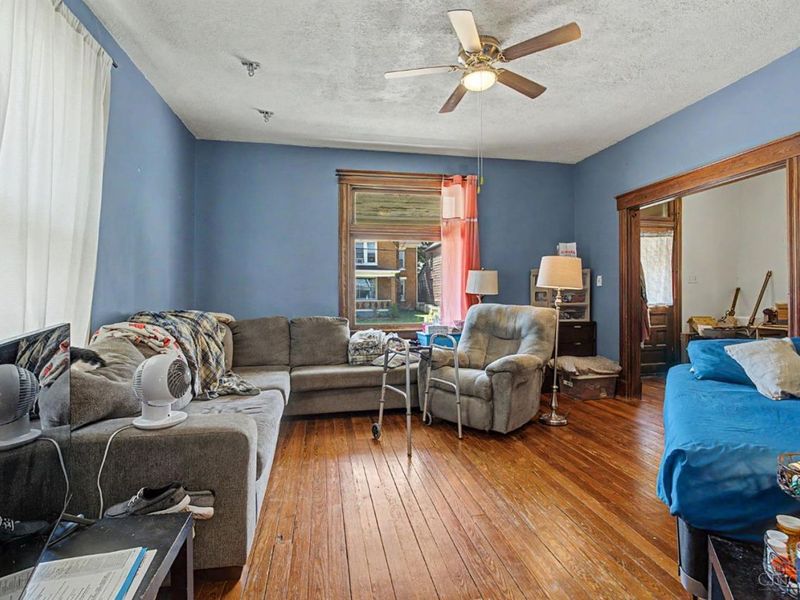 228 Central Avenue, Cincinnati, OH 45215 Photo 2