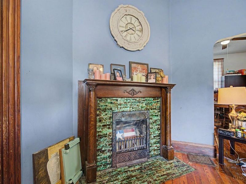 228 Central Avenue, Cincinnati, OH 45215 Photo 4