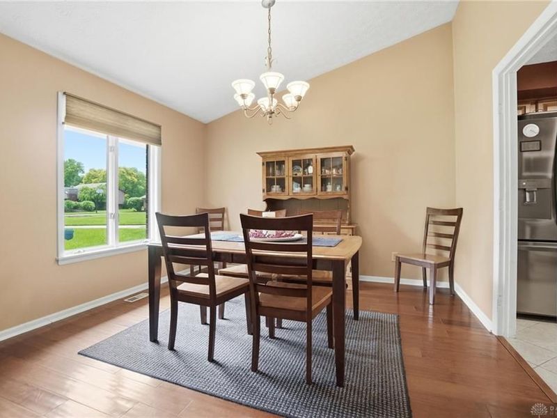 9511 Glenwyck Court, Washington Township, OH 45458 Photo 7