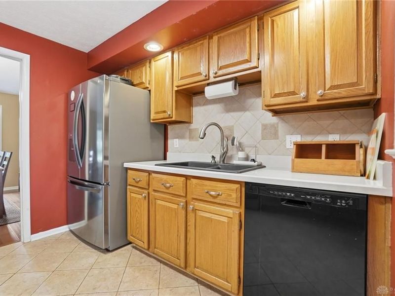 9511 Glenwyck Court, Washington Township, OH 45458 Photo 8