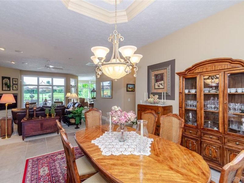 890 Vintage Lake Court, Centerville, OH 45458 Photo 10