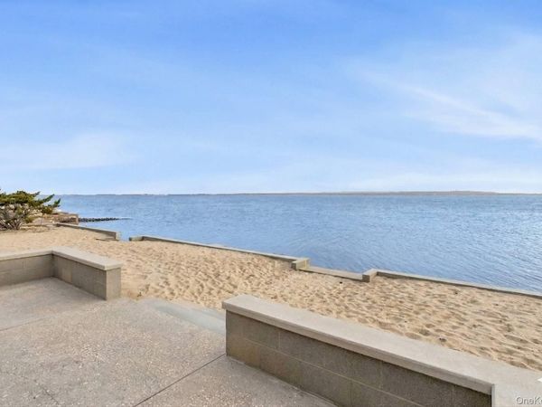 154 Shore Drive E, Amagansett, NY 11930