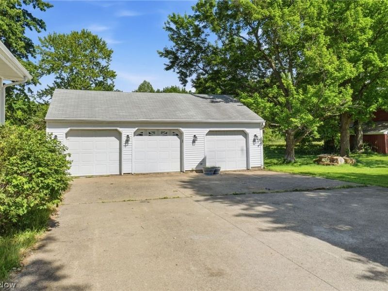 1912 State Rt 45, Rock Creek, OH 44084 Photo 6