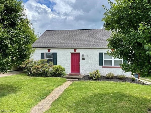 5516 Grand Central Avenue , Vienna, WV 26105