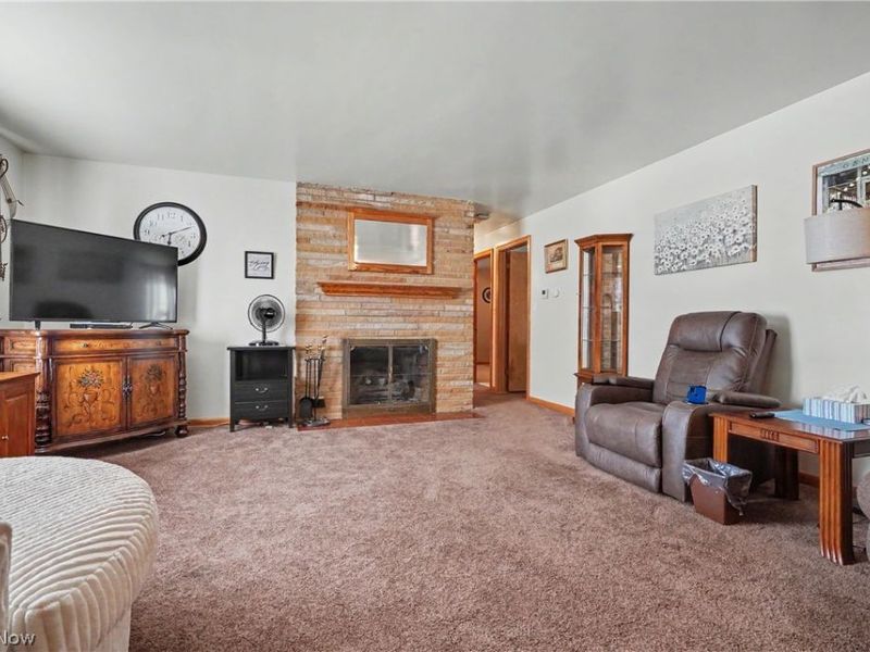 1540 Lilly Lane , Alliance, OH 44601 Photo 10