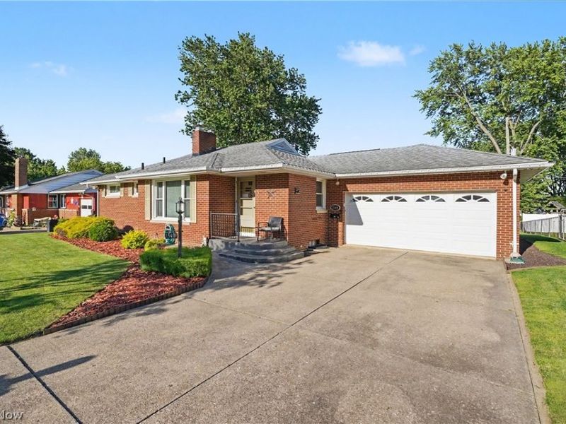 1540 Lilly Lane , Alliance, OH 44601 Photo 3