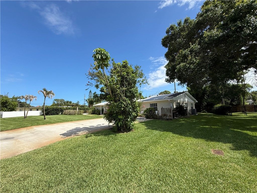 2015 15th Lane, Vero Beach, FL 32960 Photo