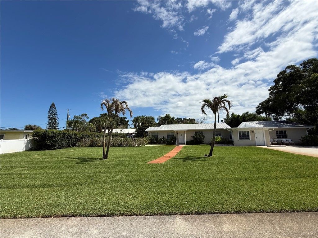 2015 15th Lane, Vero Beach, FL 32960 Photo