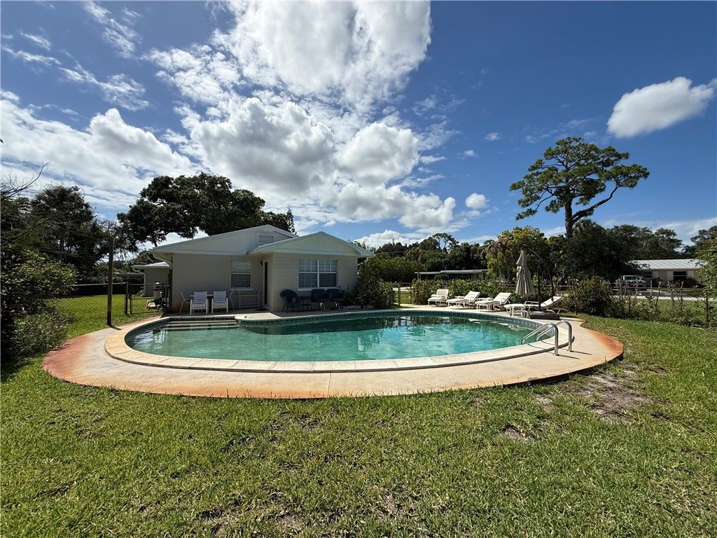 2015 15th Lane, Vero Beach, FL 32960 Photo