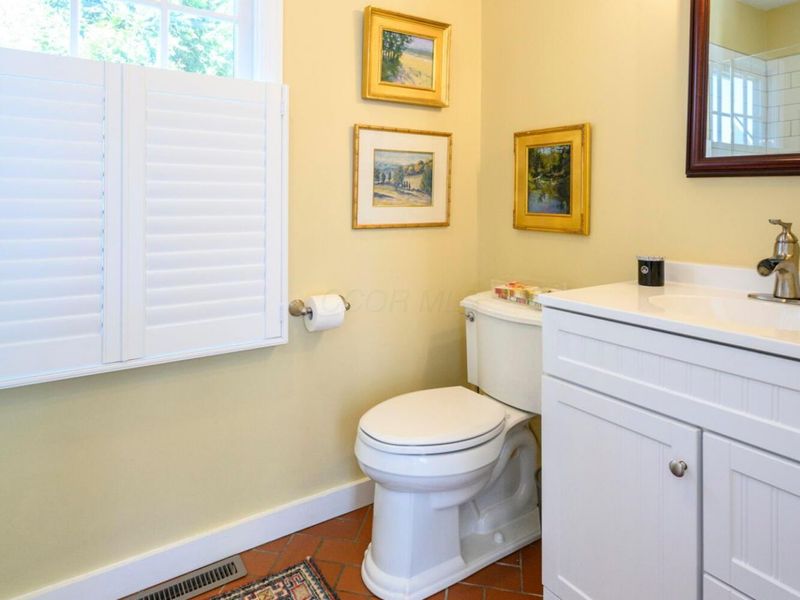 5352 Olentangy River Road, Columbus, OH 43235 Photo 12