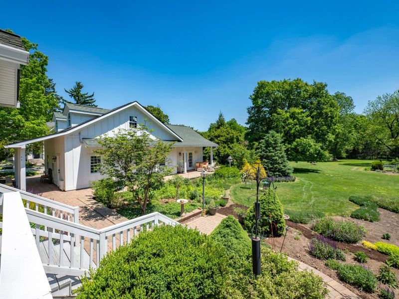 5352 Olentangy River Road, Columbus, OH 43235 Photo 24