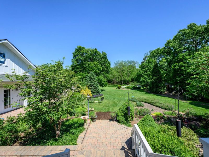 5352 Olentangy River Road, Columbus, OH 43235 Photo 25