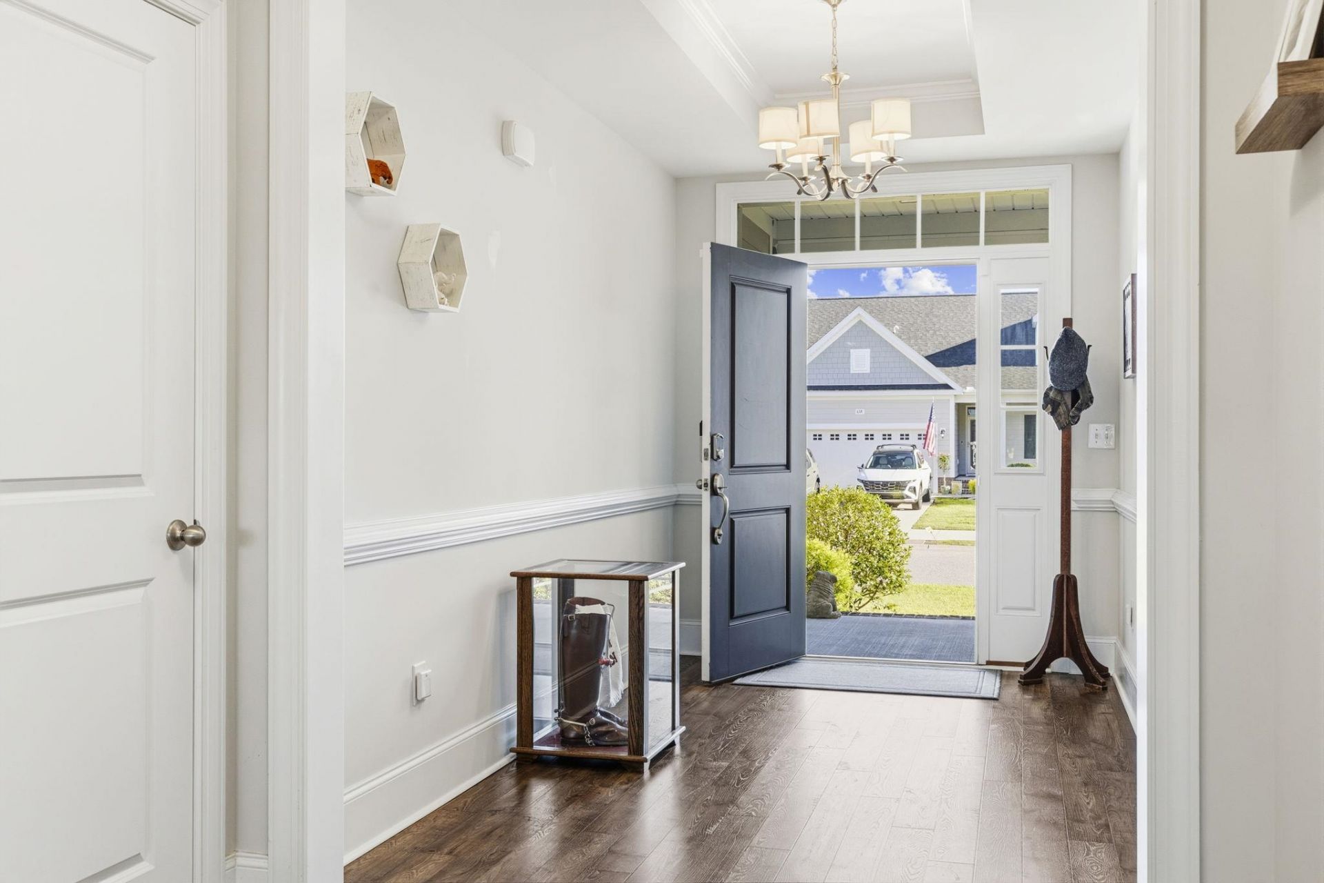 637 Indigo Bay Circle  Photo 4