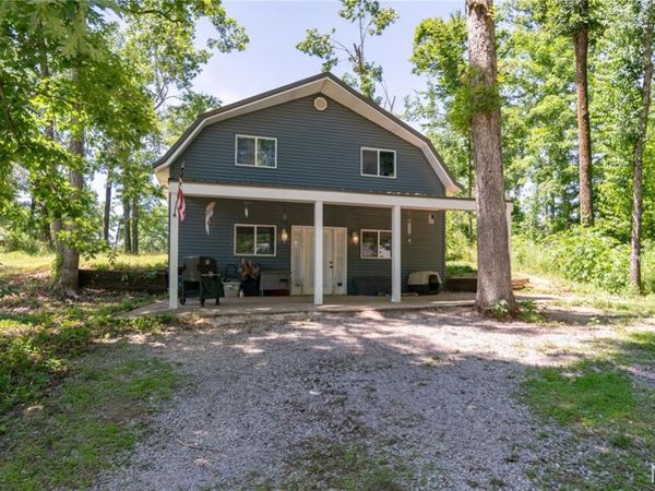 205 County Road 464 , Poplar Bluff, MO 63901