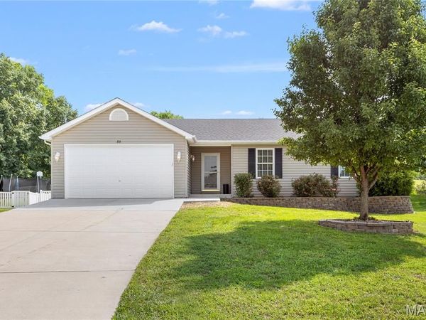 233 Whitetail Crossing Drive , Troy, MO 63379