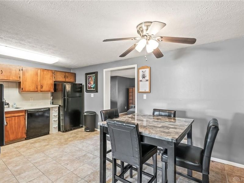 717 Kirkwood Drive, Vandalia, OH 45377 Photo 7