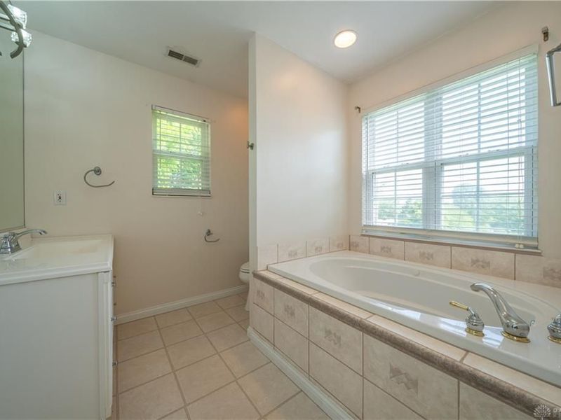 3415 Shakertown Road, Beavercreek, OH 45430 Photo 40