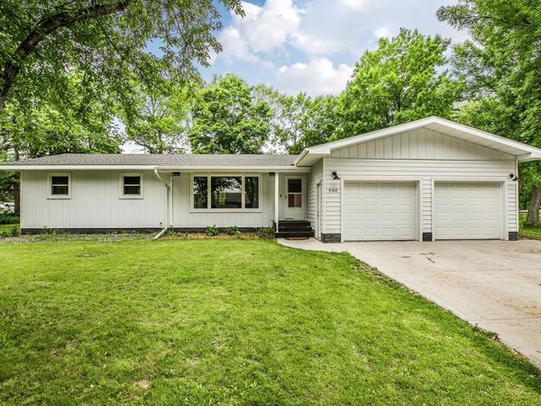 940 Hamlet Drive N, Avon, MN 56310