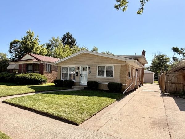 14237 Minerva Avenue , Dolton, IL 60419