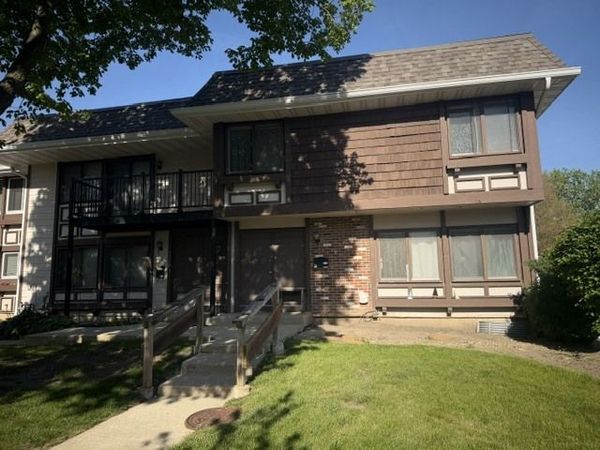 5504 Court C , Hanover Park, IL 60133
