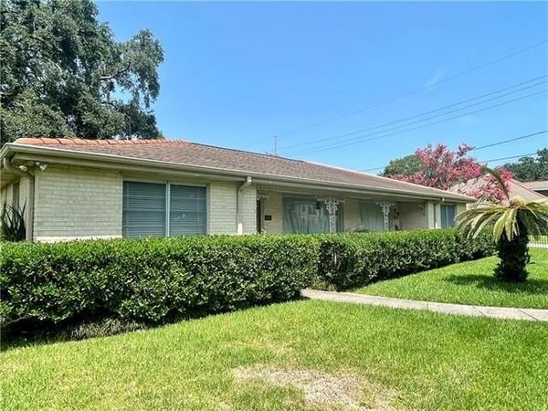 840 BONNABEL #B Boulevard , Metairie, LA 70005