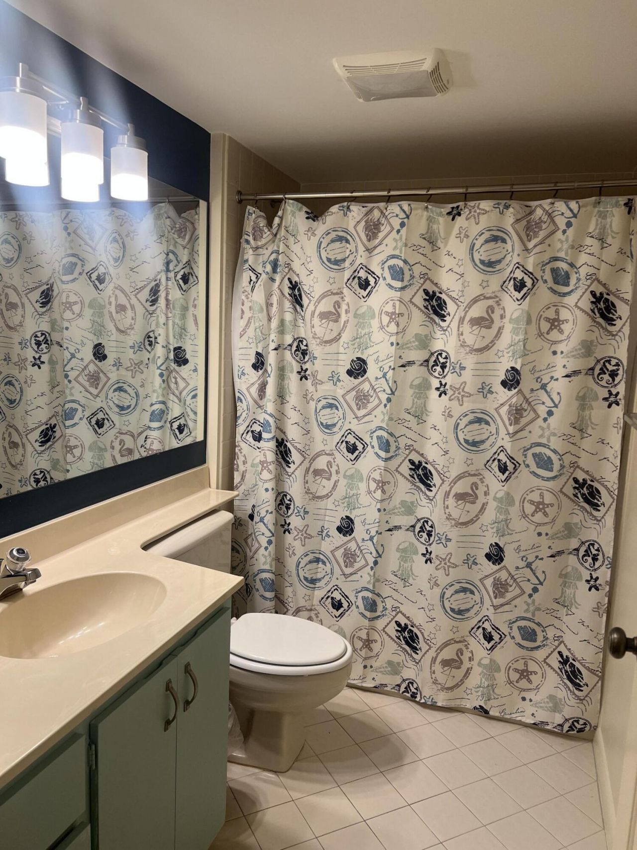 3636 Whitehall Drive, Unit 204, West Palm Beach, FL 33401 Photo