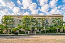 3 Chisolm Street photo 4