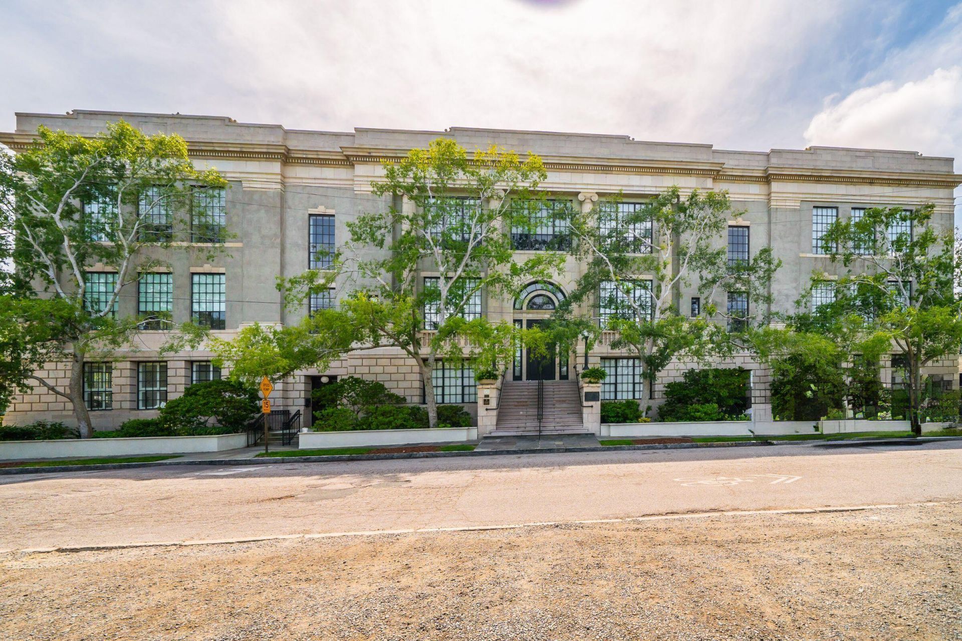 3 Chisolm Street Photo 58