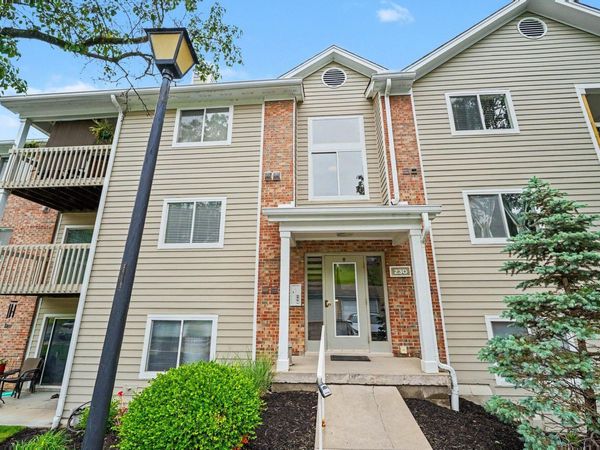 230 Willowbrook Court, Unit 9, Wilder, KY 41071