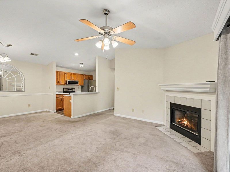 230 Willowbrook Court, Unit 9, Wilder, KY 41071 Photo 5
