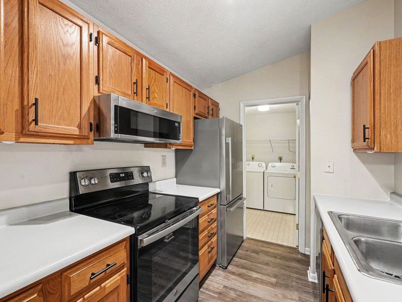 230 Willowbrook Court, Unit 9, Wilder, KY 41071 Photo 7