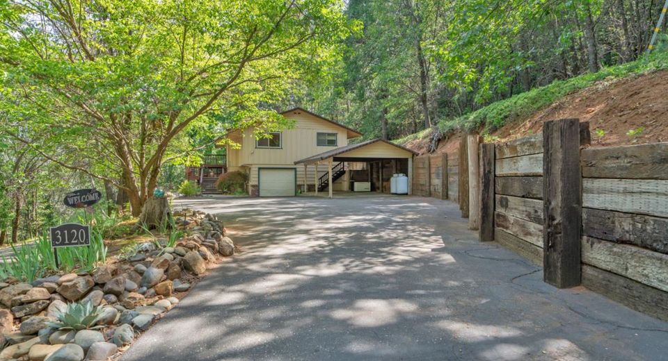 3120 Braden Rd, Camino, CA 95709 Photo