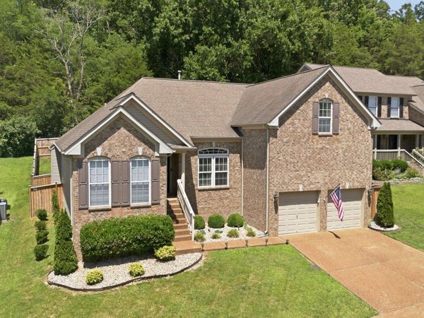 1757 Haleys Hope Ct, Nashville, TN 37209