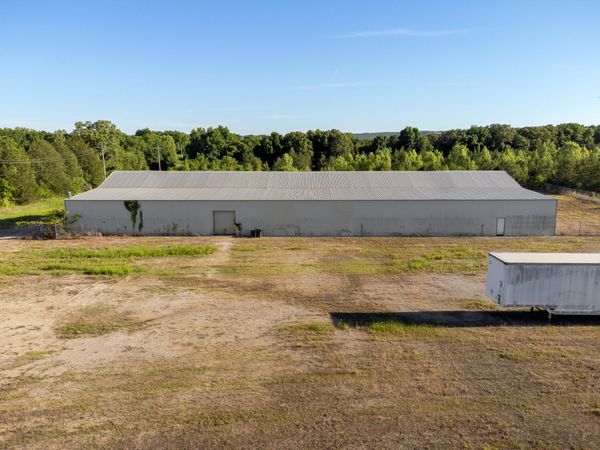 9254 Old Lee Hwy , Cherokee, AL 35616