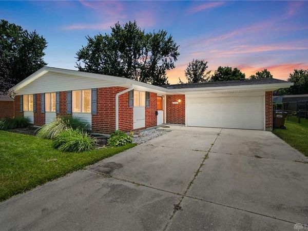324 Oldham Way, Englewood, OH 45322