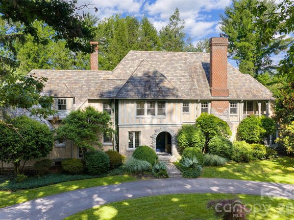 334 Vanderbilt Road , Biltmore Forest, NC 28803