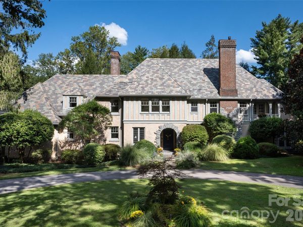 334 Vanderbilt Road, Biltmore Forest, NC 28803