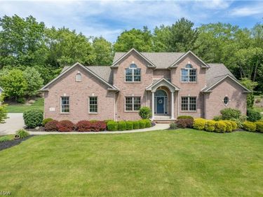 6612 Greyhawk Street NW, Canton, OH 44708