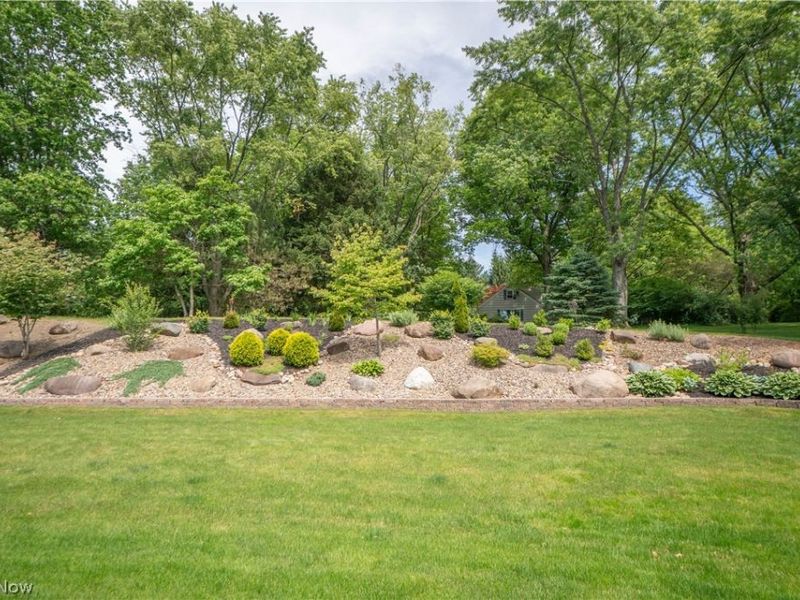 6612 Greyhawk Street NW, Canton, OH 44708 Photo 46