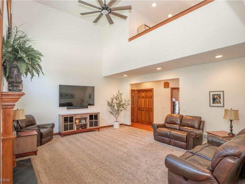 6612 Greyhawk Street NW, Canton, OH 44708 Photo 5