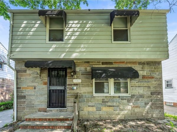 15803 Delrey Avenue , Cleveland, OH 44128