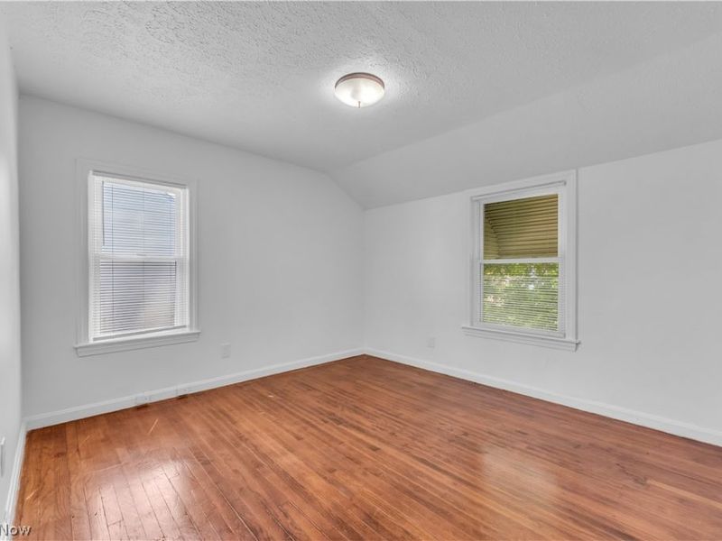 15803 Delrey Avenue , Cleveland, OH 44128 Photo 15