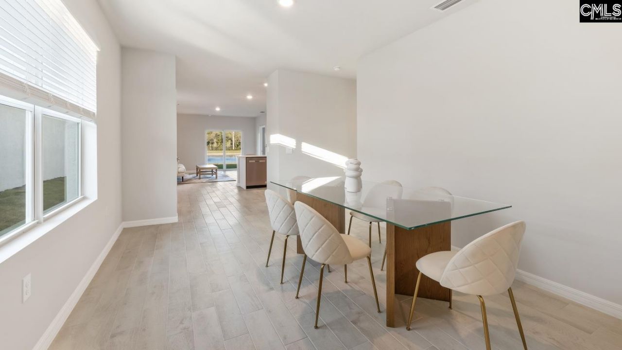 2035 Grovefield Drive  Photo 6