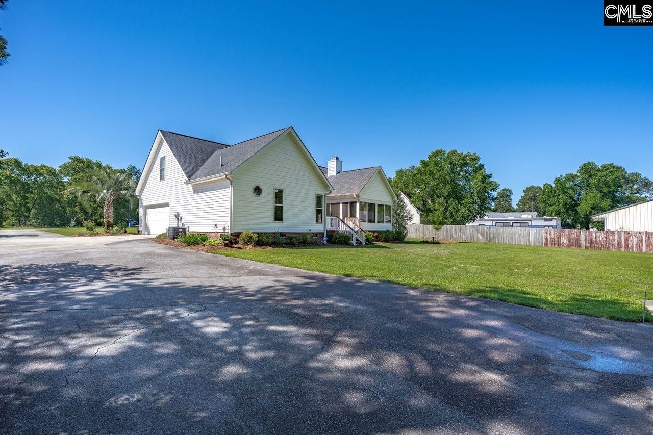 132 Sherwood Drive  Photo 35